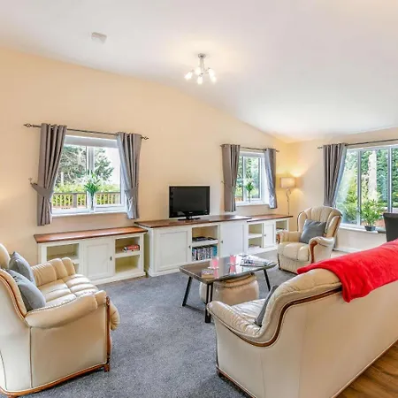 2 Bed In Malton Oc-87936 Lodge *