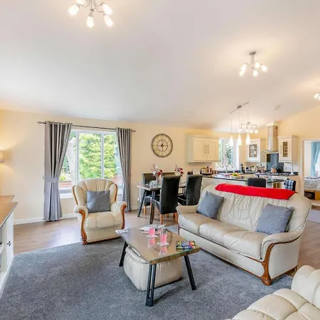 Lodge 2 Bed In Malton Oc-87936 West Heslerton